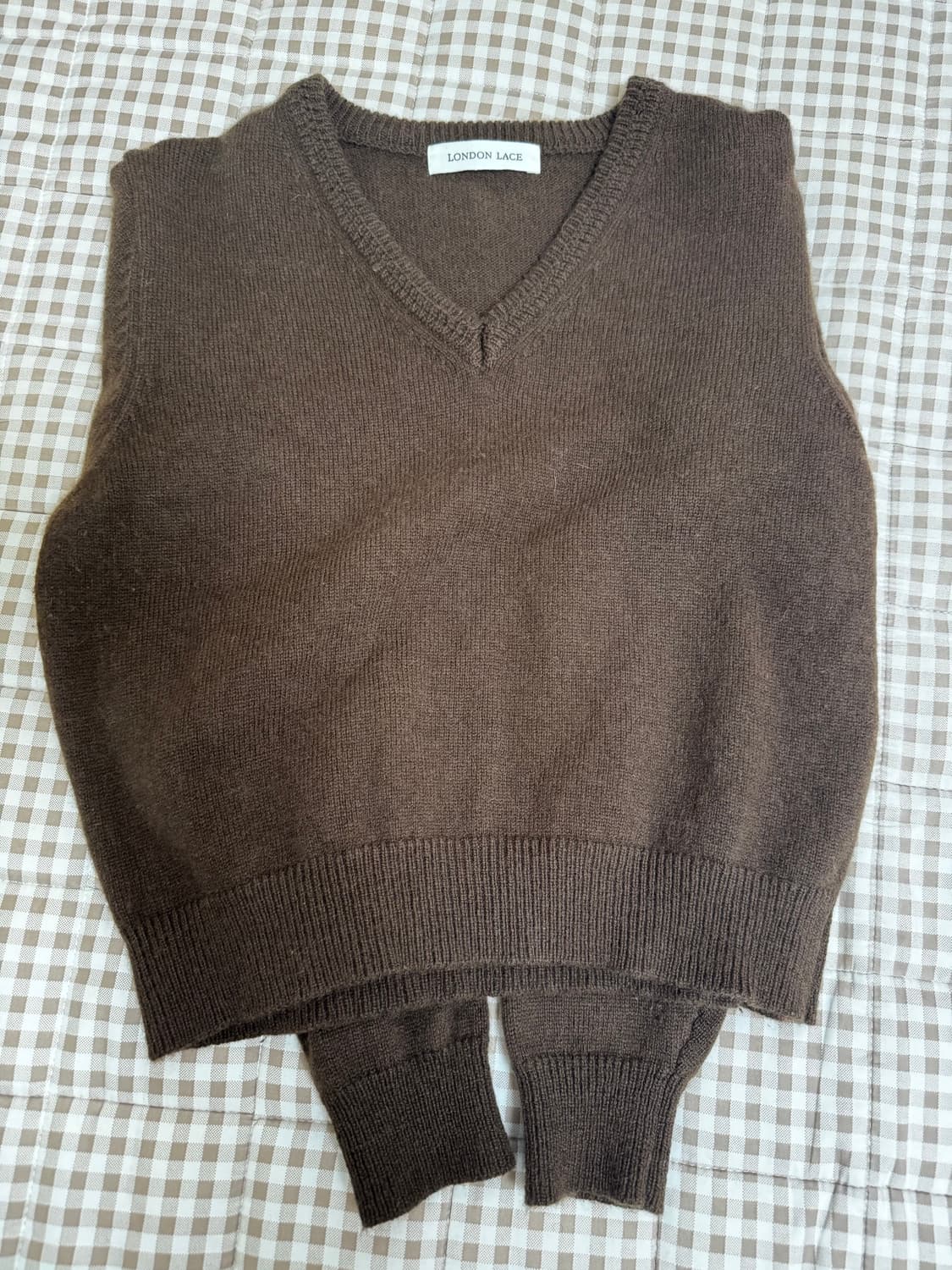 브이넥 니트(브라운) 상품이미지7