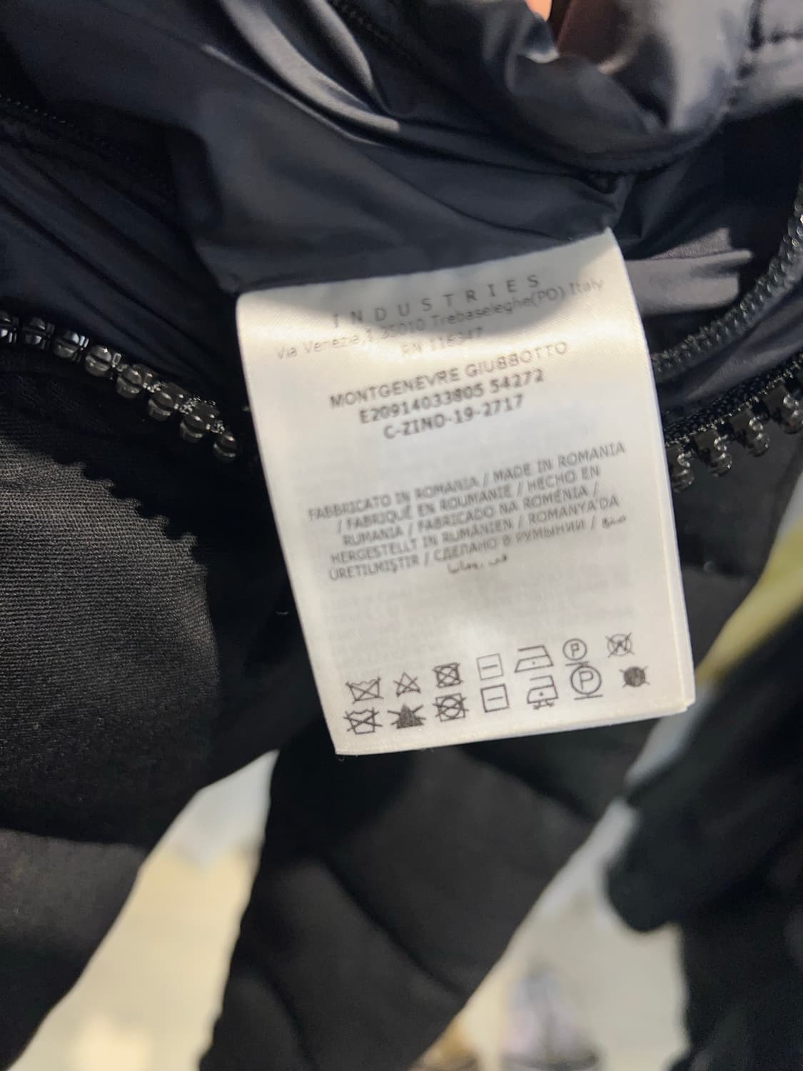 (2) 몽클레어 몽제네브르 남성 패딩 블랙 새상품급  상품이미지10