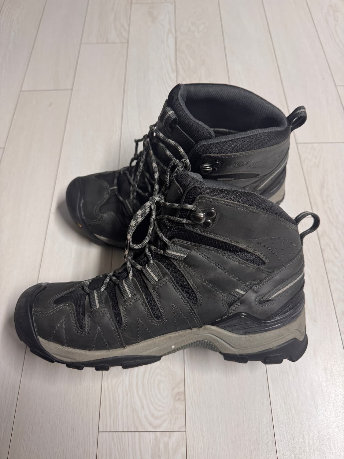 킨 등산화 280mm 상품이미지4