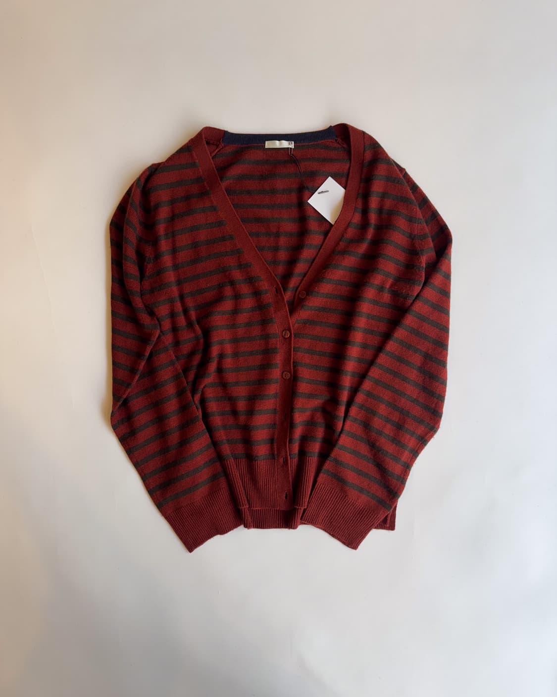 Striped V-Neck Cardigan 상품이미지1