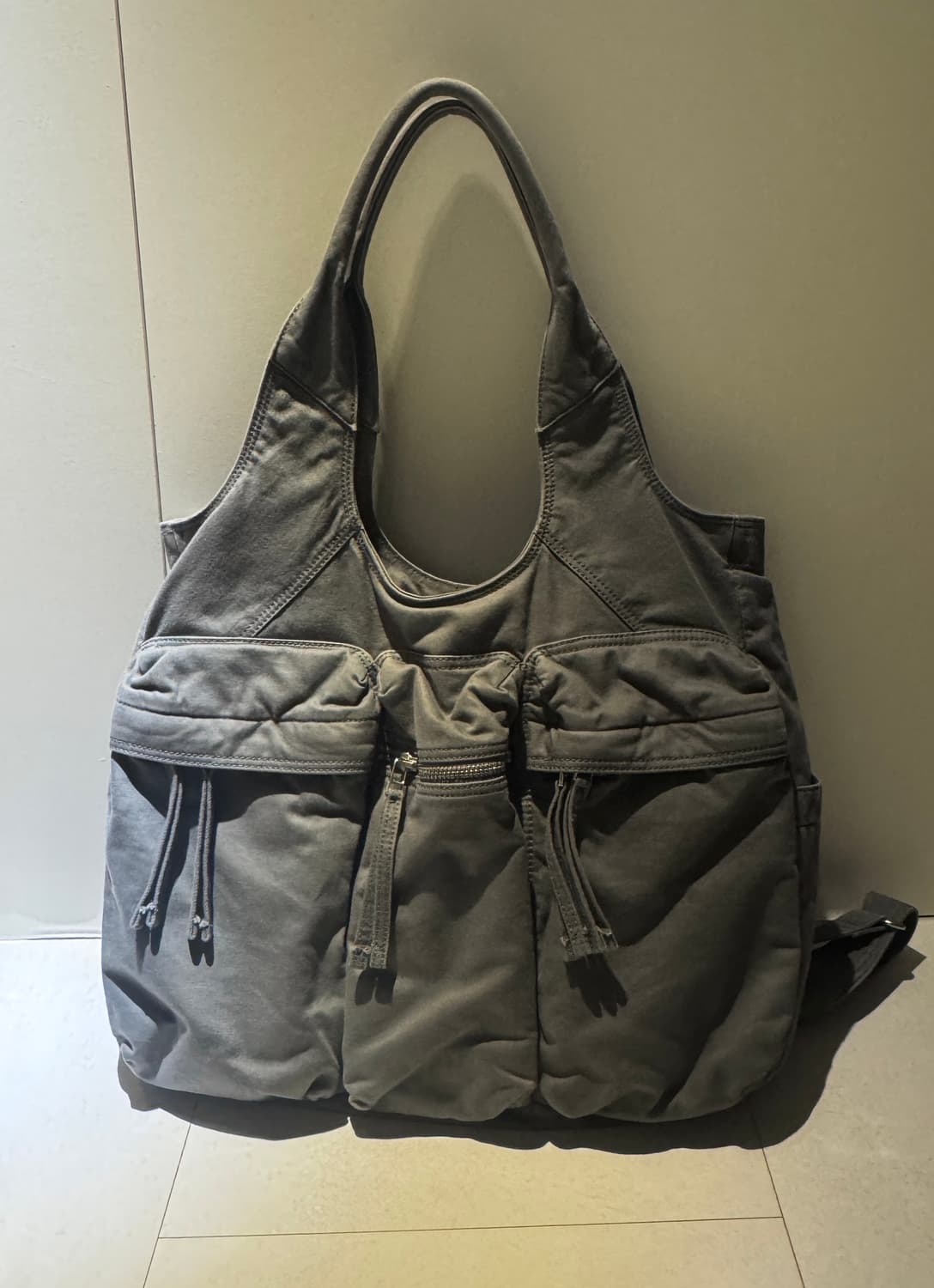 벨리에 오피서 프로치다 백_그레이 상품이미지4