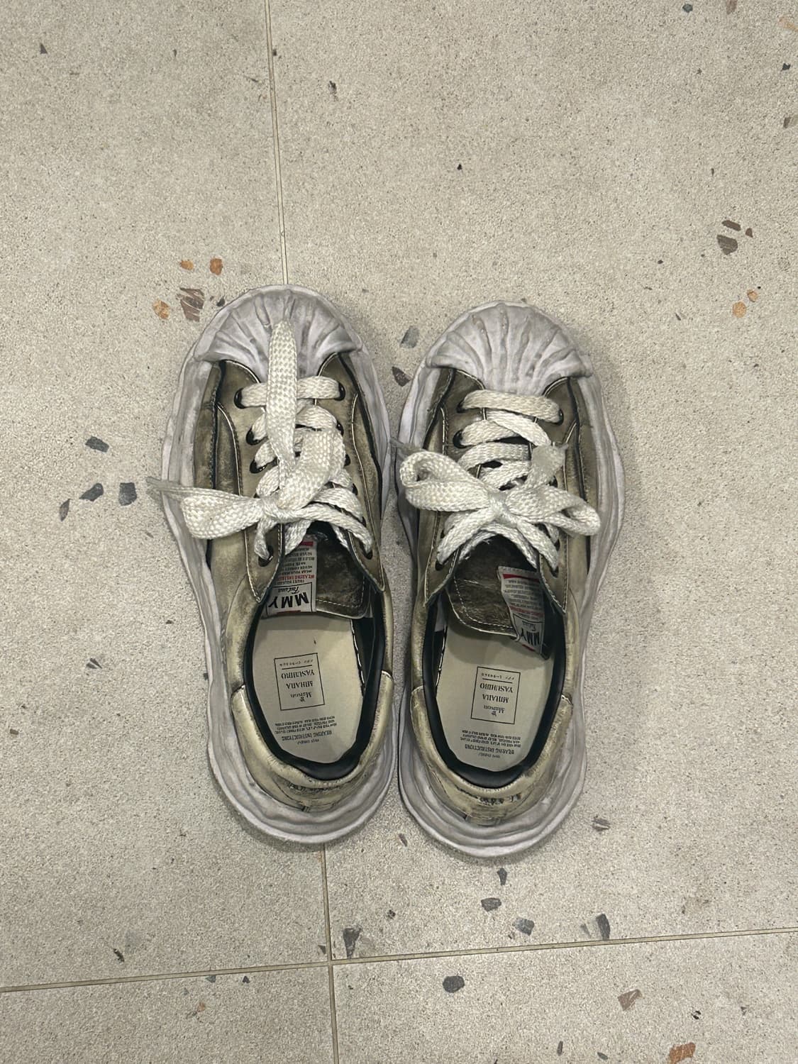 미하라 야스히로 블레이키 OG 솔 브러쉬드 페이턴트 44 상품이미지5