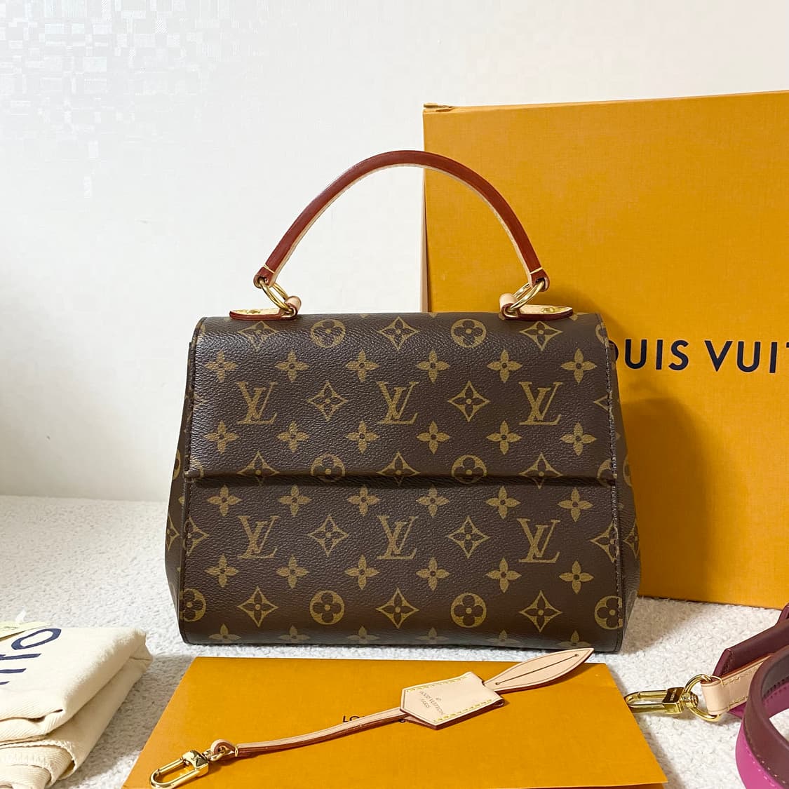 루이비통 클루니 bb 숄더백 상품이미지1