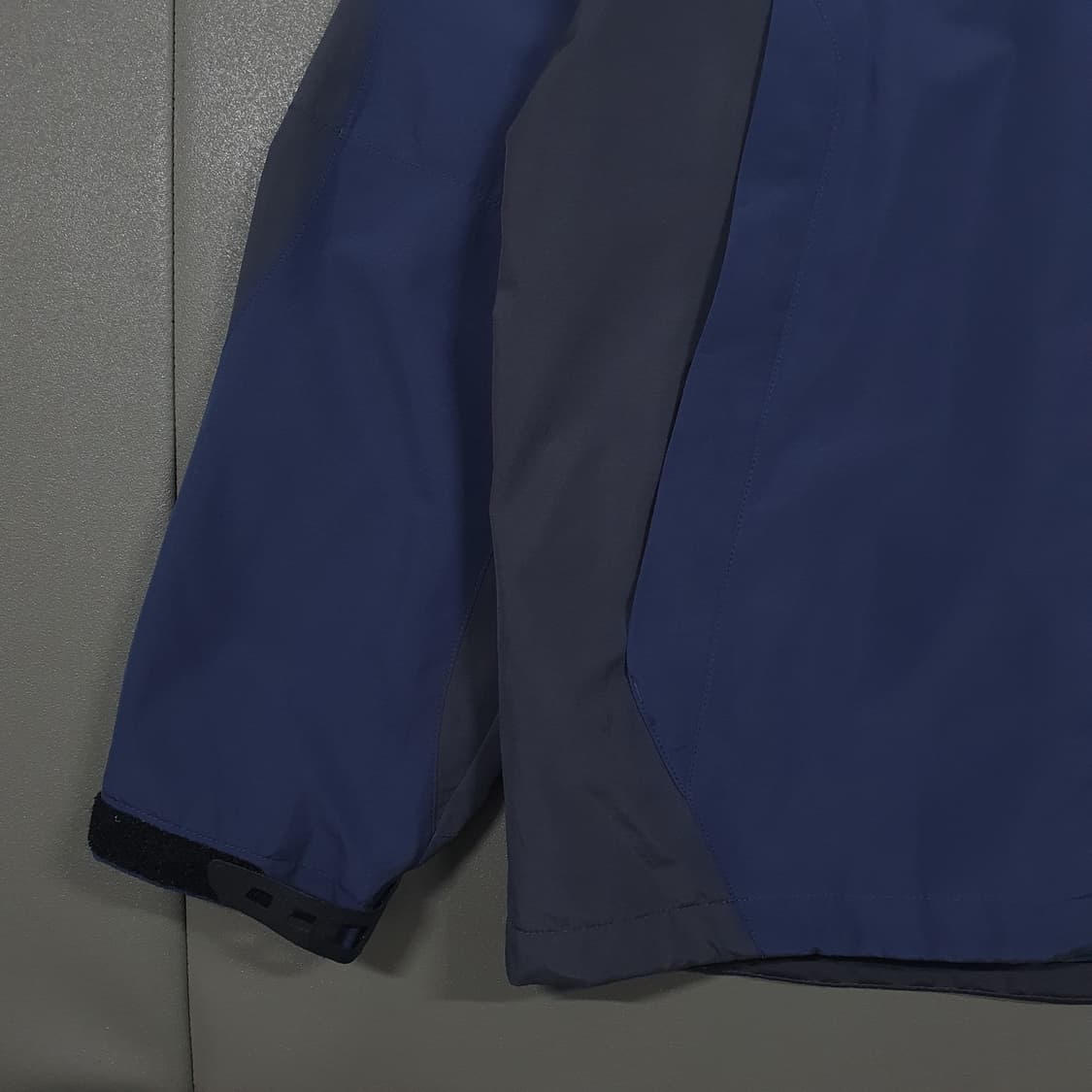 105 (XL) 컬럼비아 티타늄 고어텍스 투웨이 바람막이 자켓 고프코어 상품이미지4