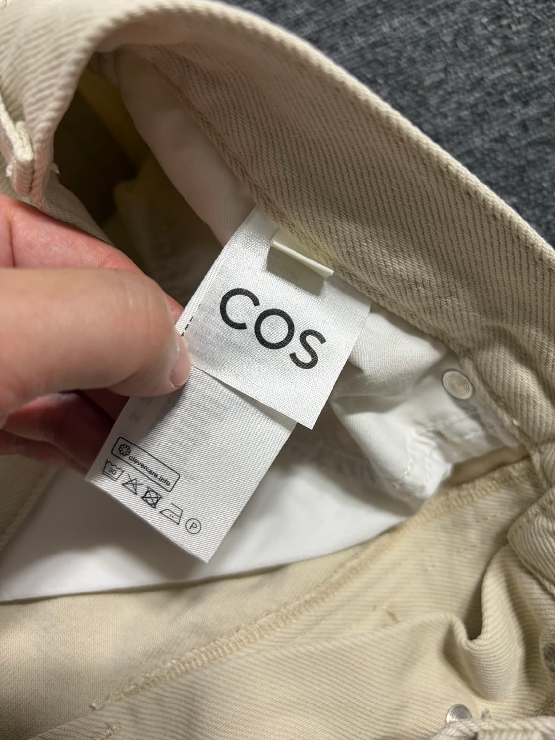 COS 와이드 레그 데님 쇼츠 상품이미지4