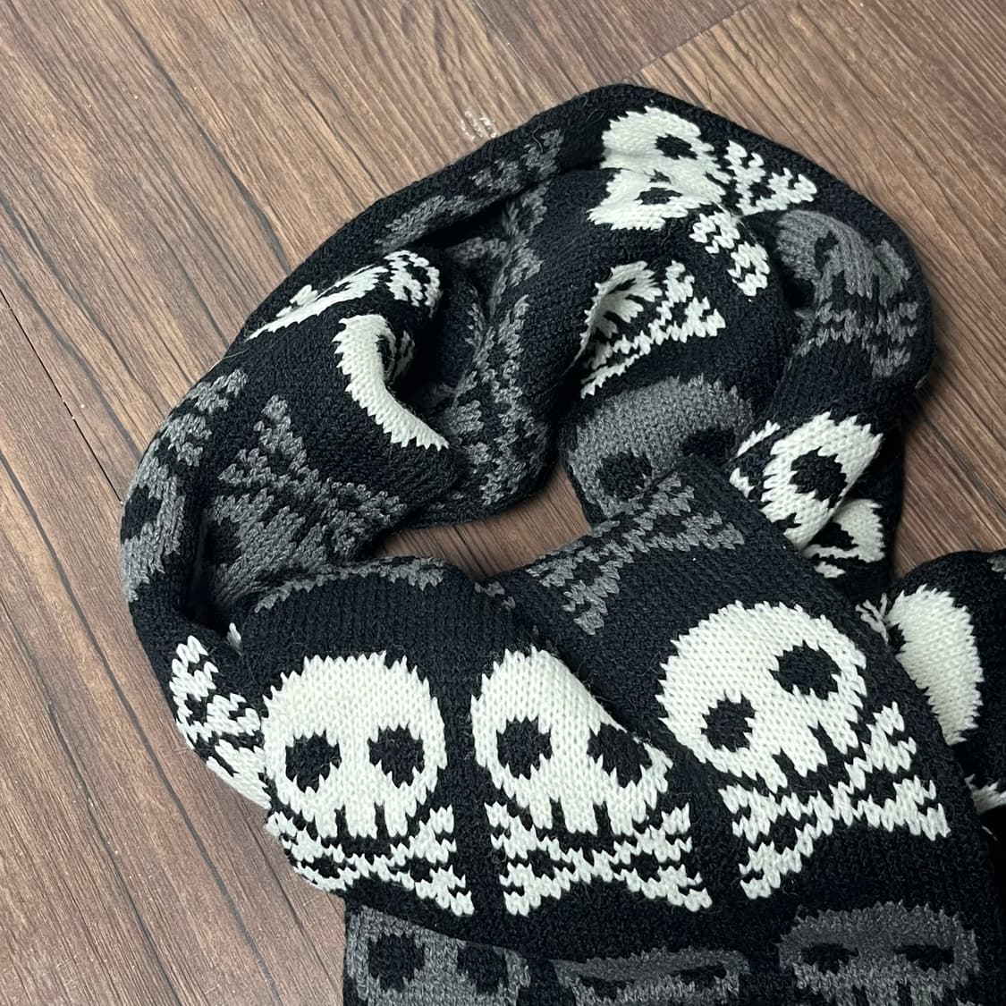 [Stream] 스트림 윈터 스컬 프린팅 머플러 상품이미지3