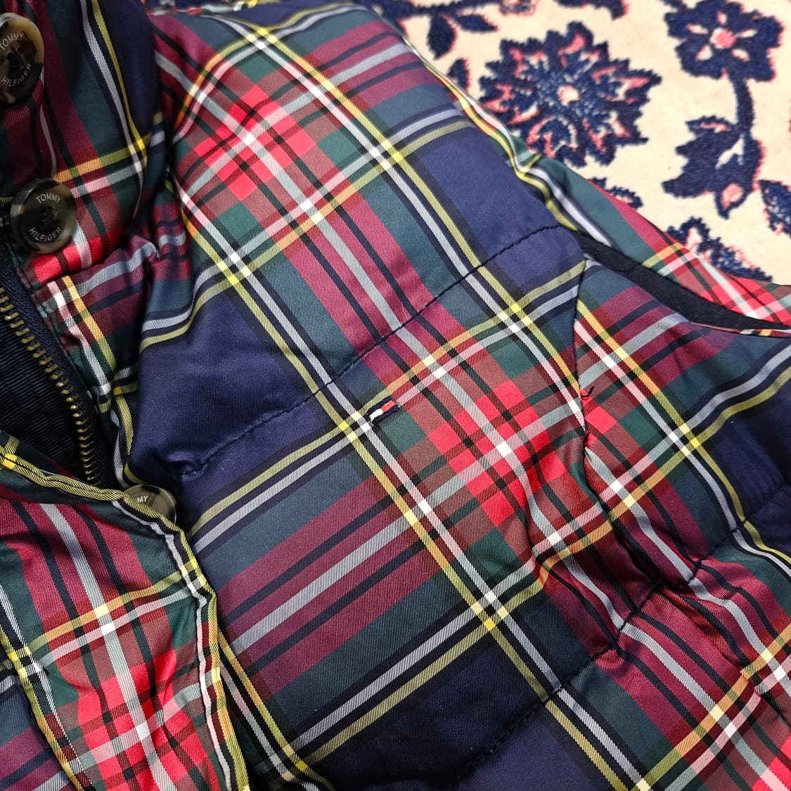 타미힐피거 타탄체크 덕다운 패딩 베스트 M size 상품이미지6