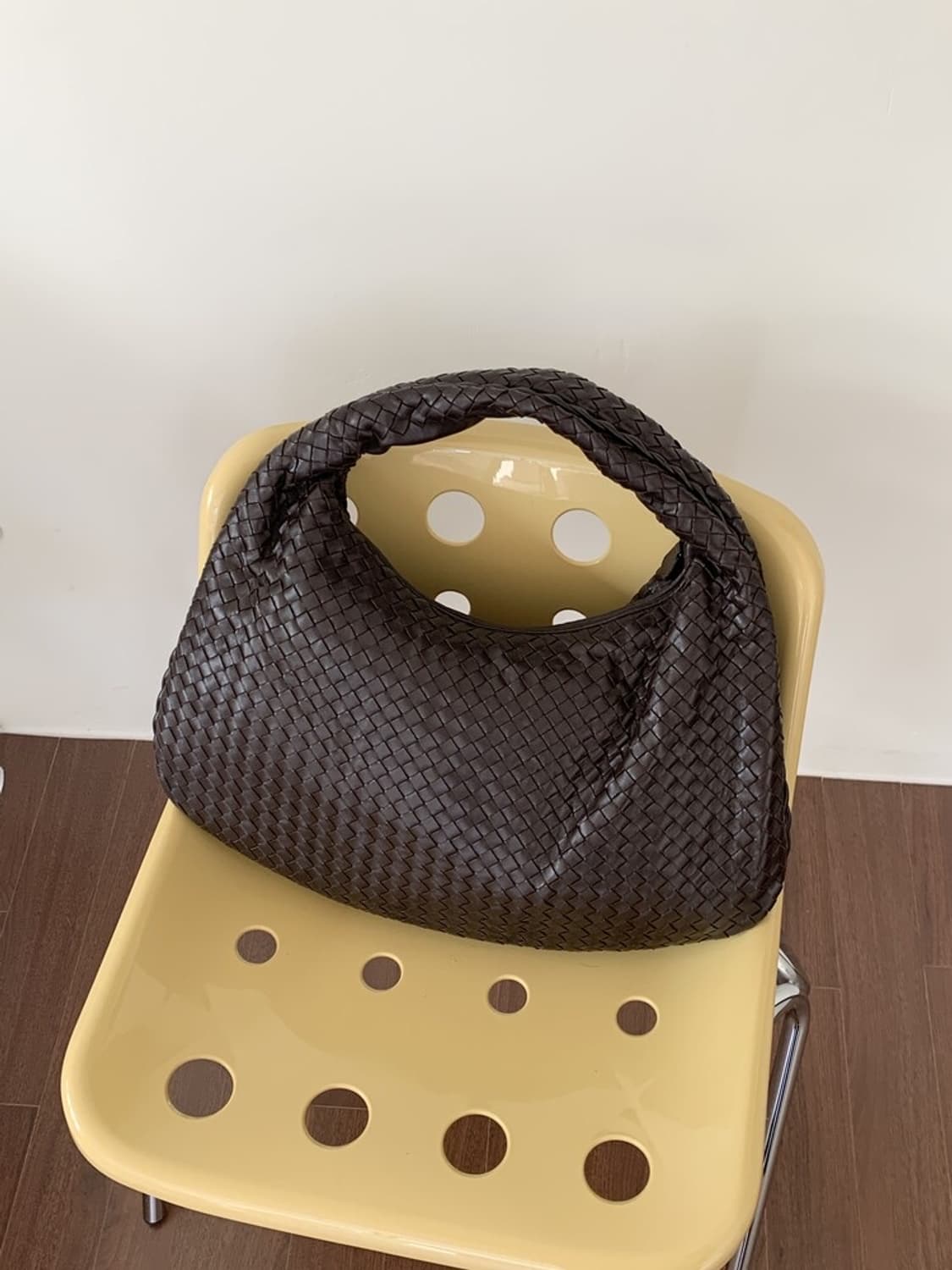 보테가베네타 호보백 초코브라운 상품이미지1