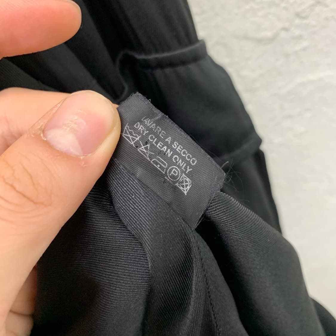 구찌 블랙 세타실크 포켓 봄버자켓  상품이미지10