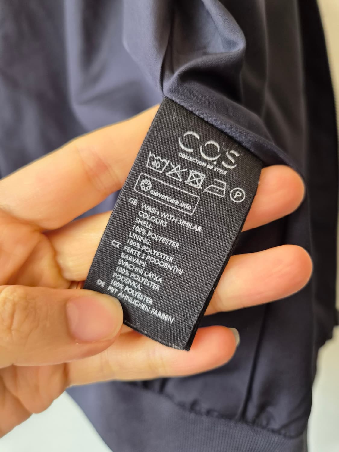 코스 COS 남성 네이비블루종점퍼 S사이즈 상품이미지7