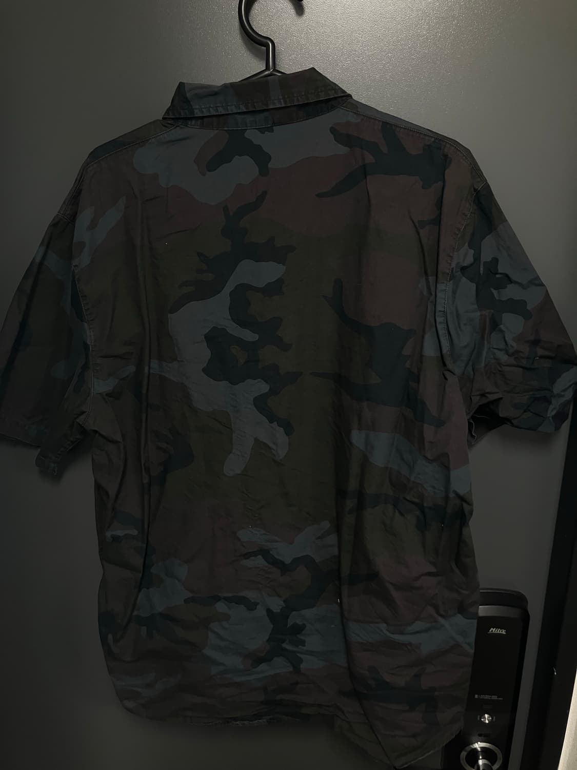 칼하트 반팔 셔츠 팔아요 상품이미지2