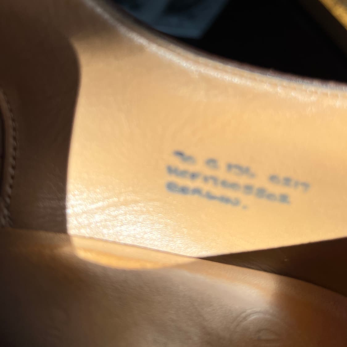 UK9, G 처치스 베를린 슈트리 더스트백 포함 상품이미지9