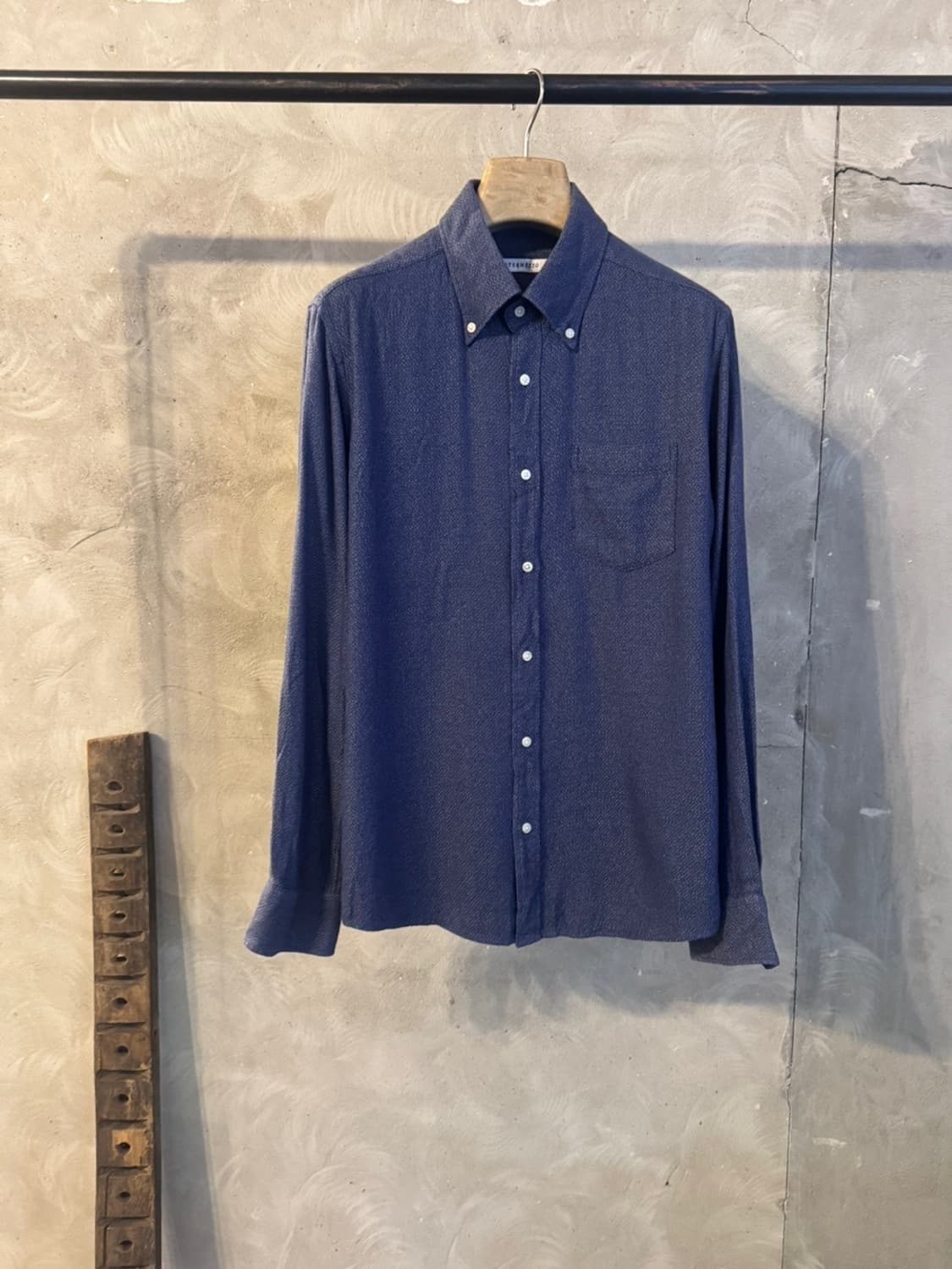 인터메조 버튼다운 셔츠 100 상품이미지1