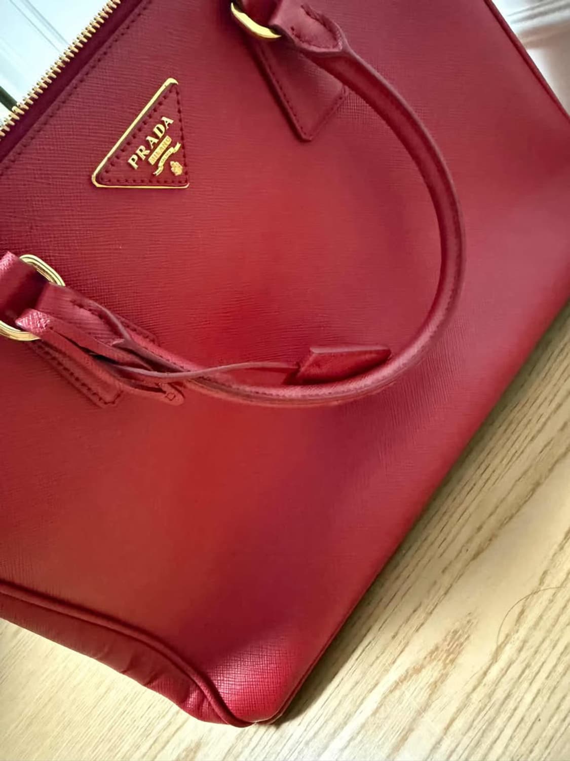 프라다 갤러리아 사이파노 백 상품이미지2