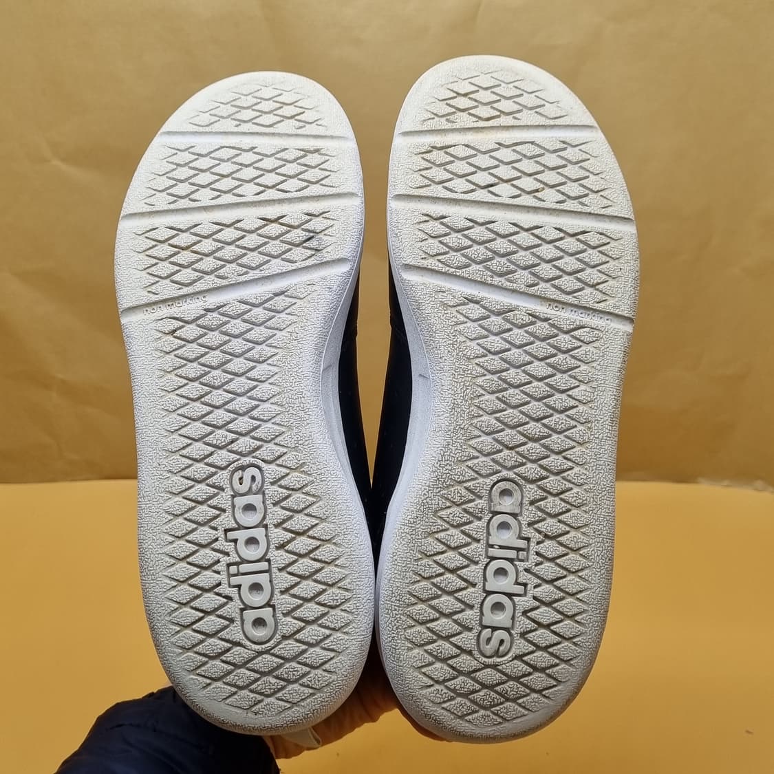 아디다스 텐사울 여성운동화235  상품이미지3