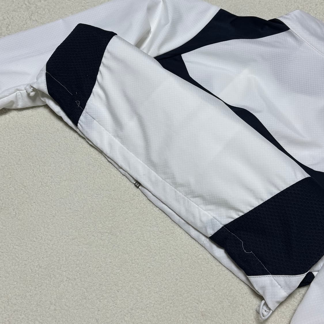 아디다스 화이트 딥네이비 바람막이 상품이미지6