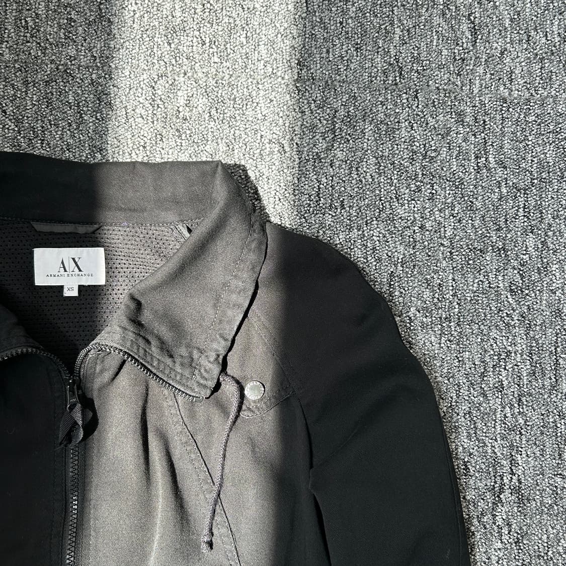 아르마니 익스체인지 투웨이 크롭 자켓 상품이미지2