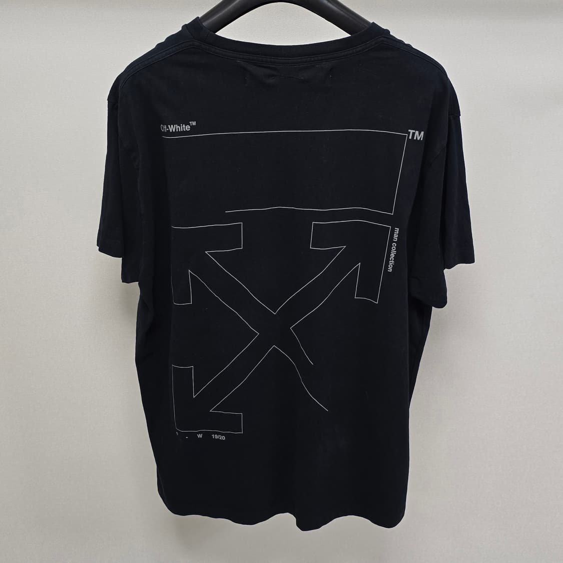 오프화이트 백로고 반팔 티셔츠 s사이즈 105 110 판매 상품이미지1