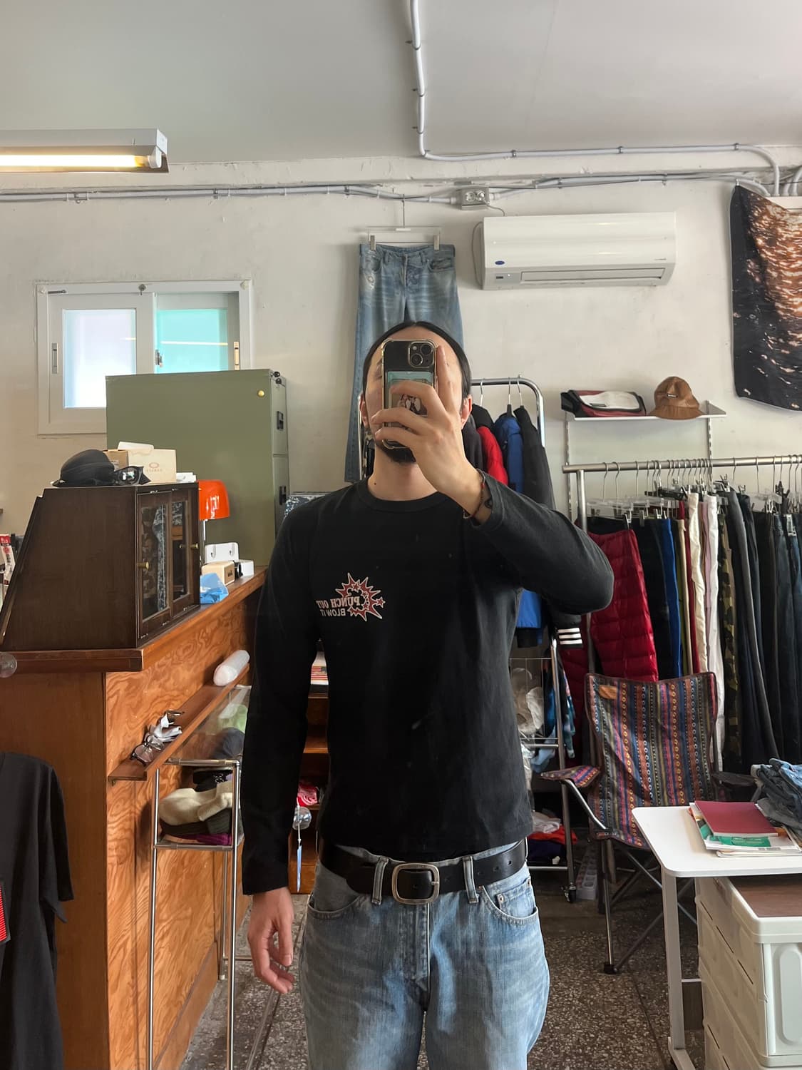 The flathead 그래픽 긴팔티셔츠 상품이미지1