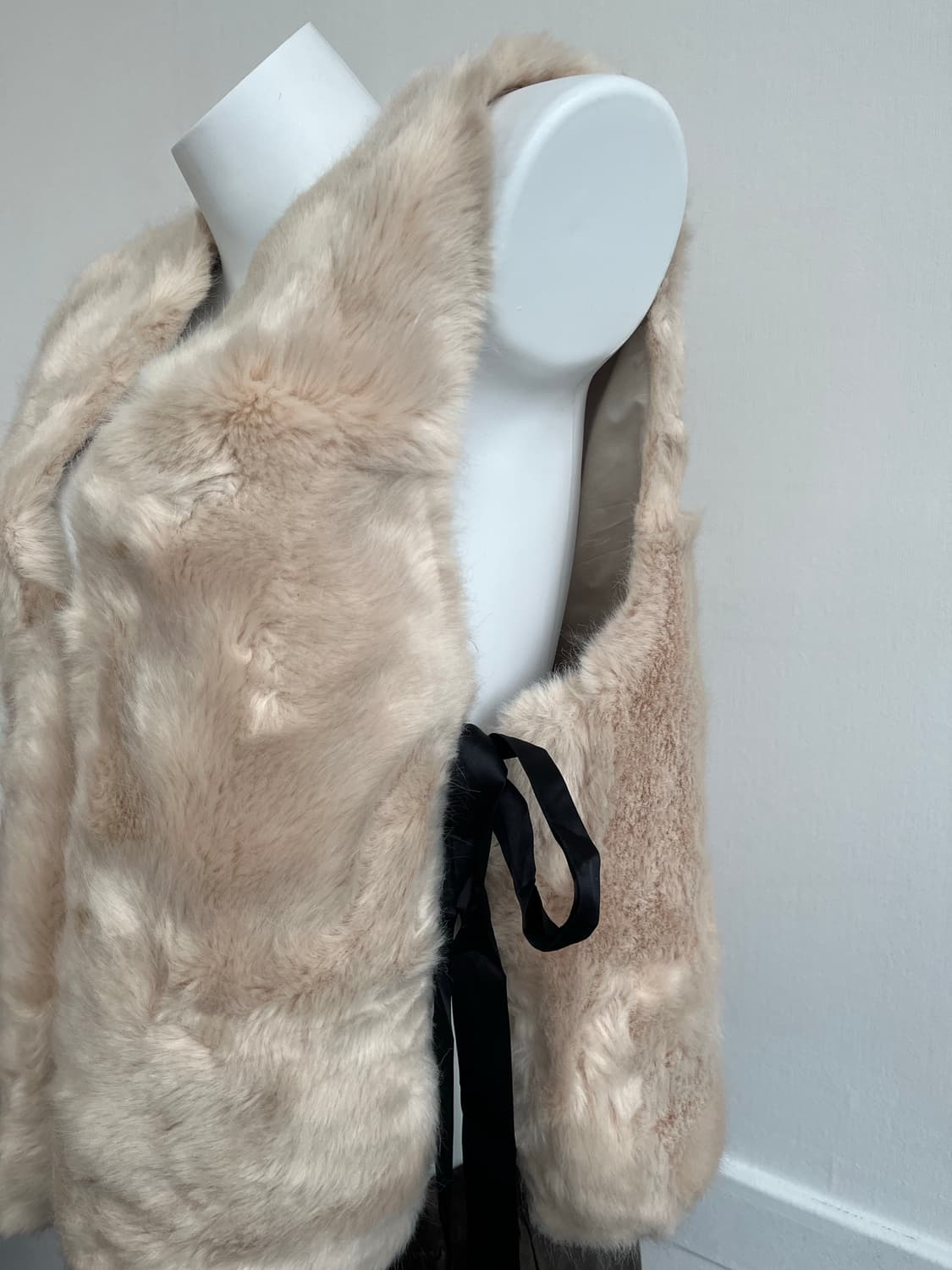 Ting Ting 옆리본 퍼 조끼 상품이미지4