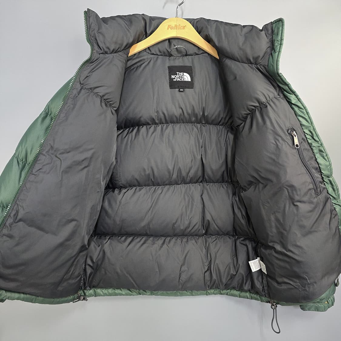 노스페이스 눕시 다운 패딩 XS(85) 상품이미지4