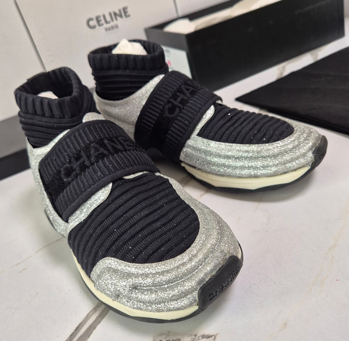 (정품) 샤넬 삭스 미드컷 글리터 스니커즈 35 상품이미지5