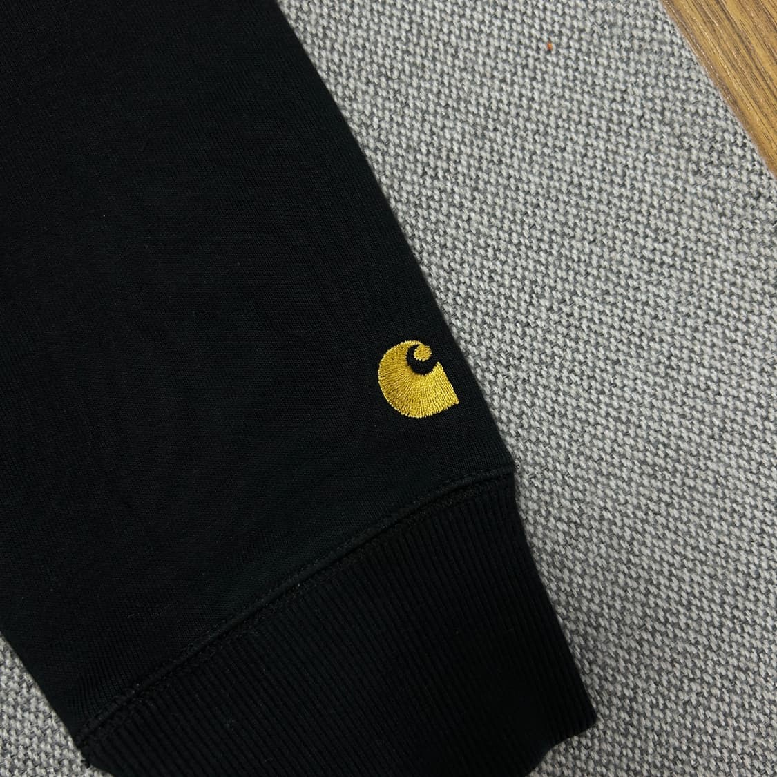 칼하트 WIP 자수로고 맨투맨(XL) 상품이미지2