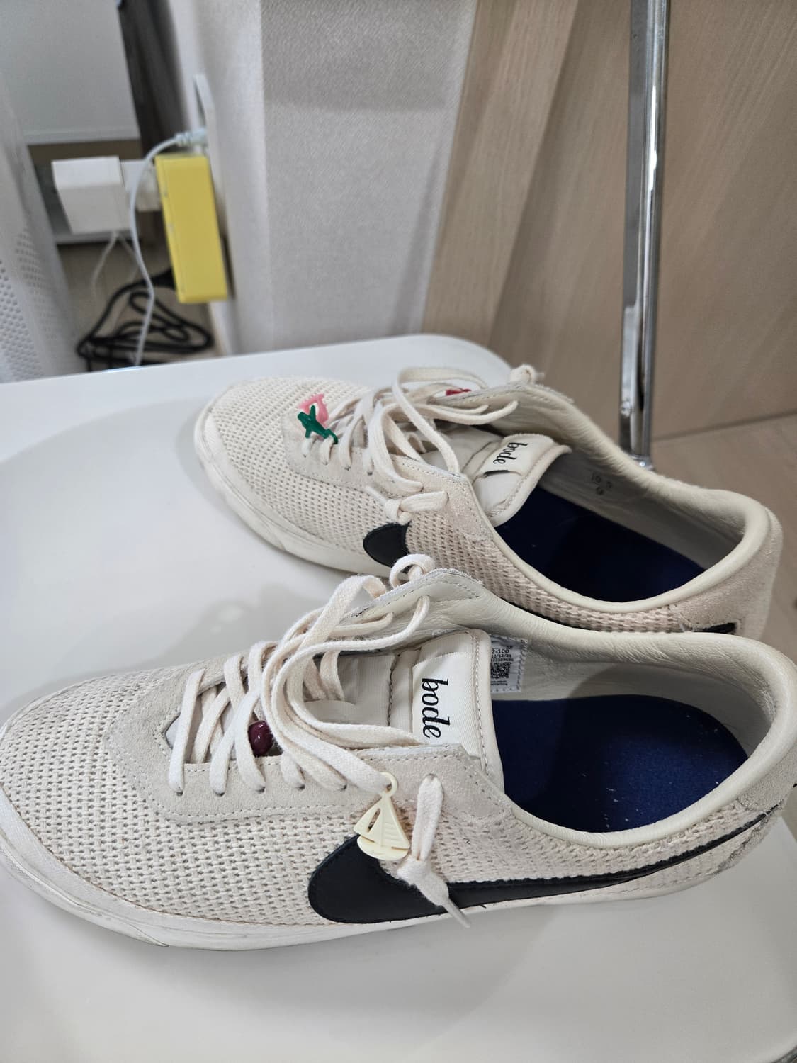 나이키 x 보디 아스트로그래버 SP 라이트 크림 앤 블랙 상품이미지3