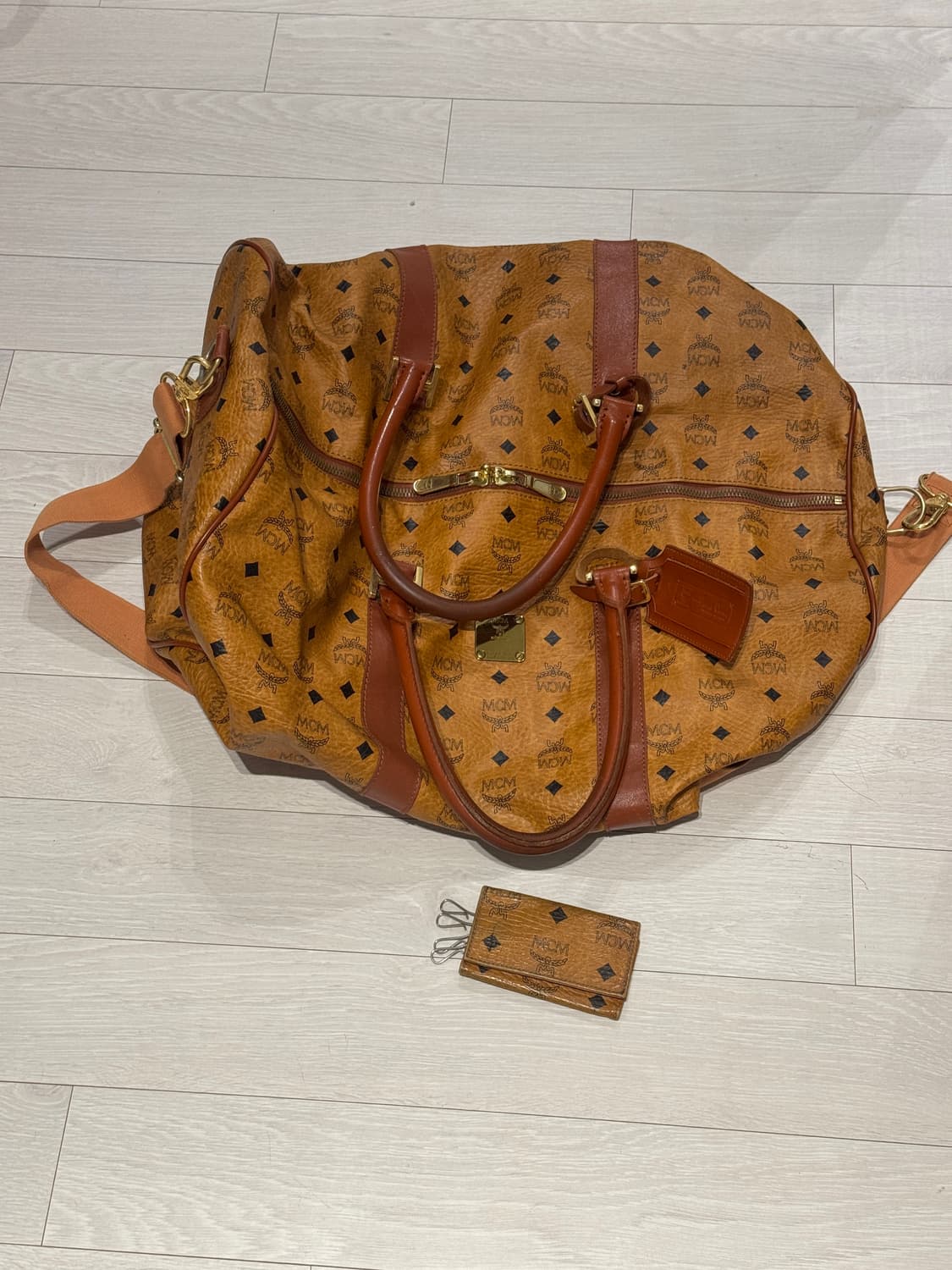 [mcm] 독일 mcm 보스턴 더플 백 및 키 월렛 상품이미지1