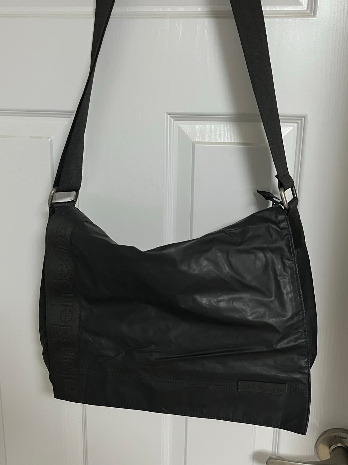 캘빈클라인(ck) 메신저 크로스백 상품이미지1