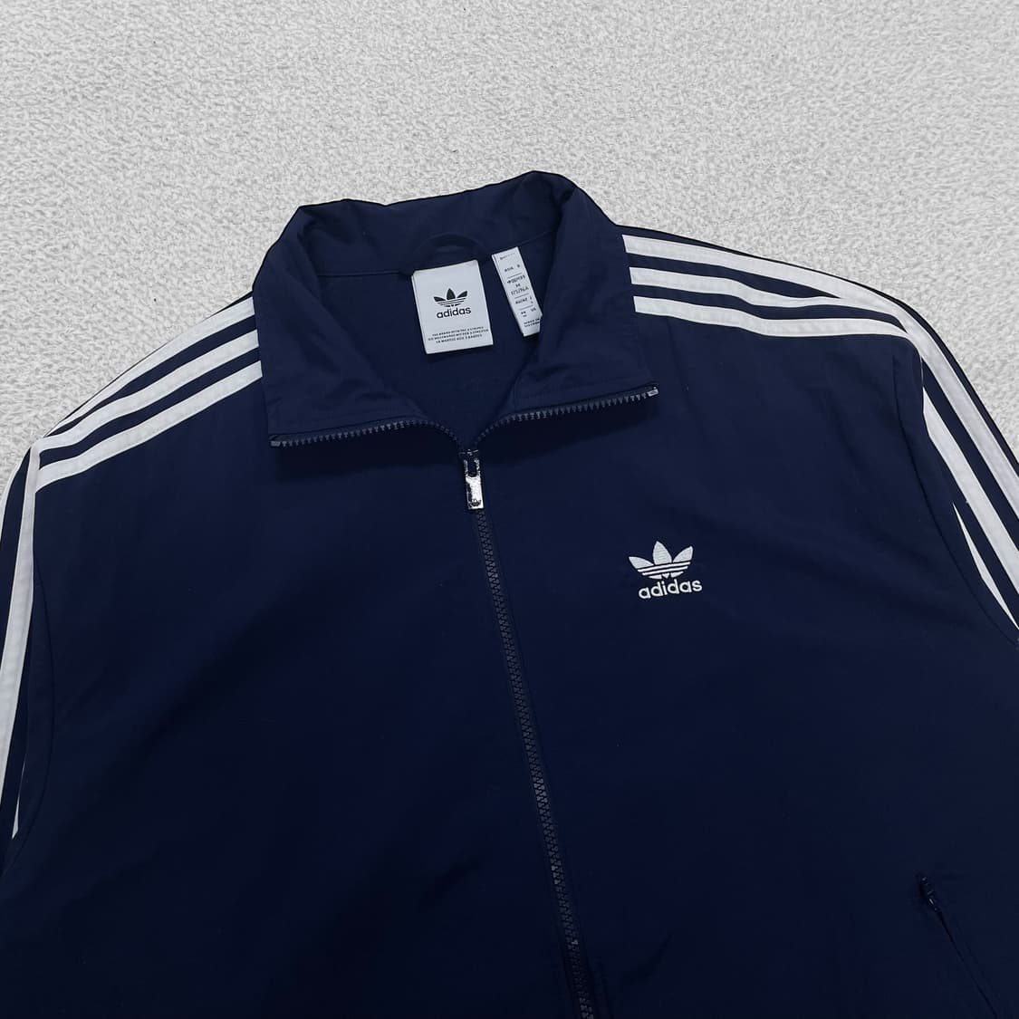 아디다스 파이어버드 우븐 바람막이 자켓 네이비 상품이미지2