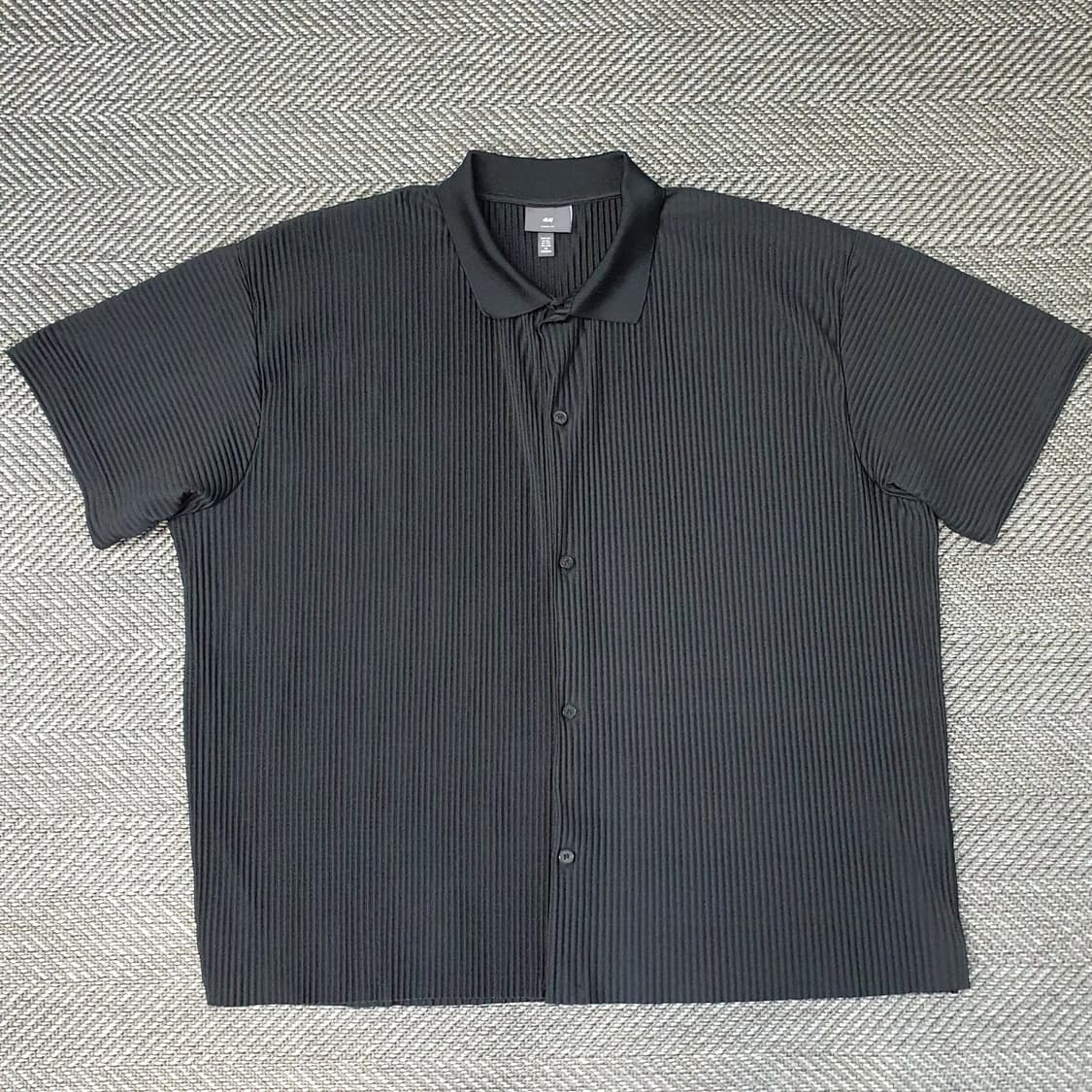 H&M 플리츠 오버핏 셔츠 남방 남자125 상품이미지1