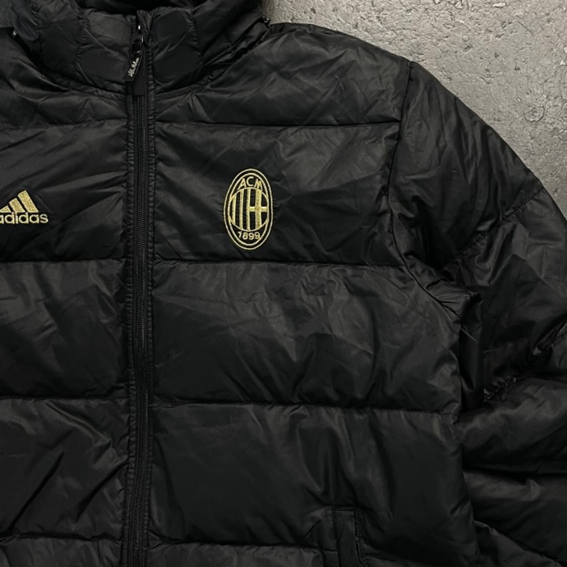 100 아디다스 AC밀란 경량패딩 상품이미지2