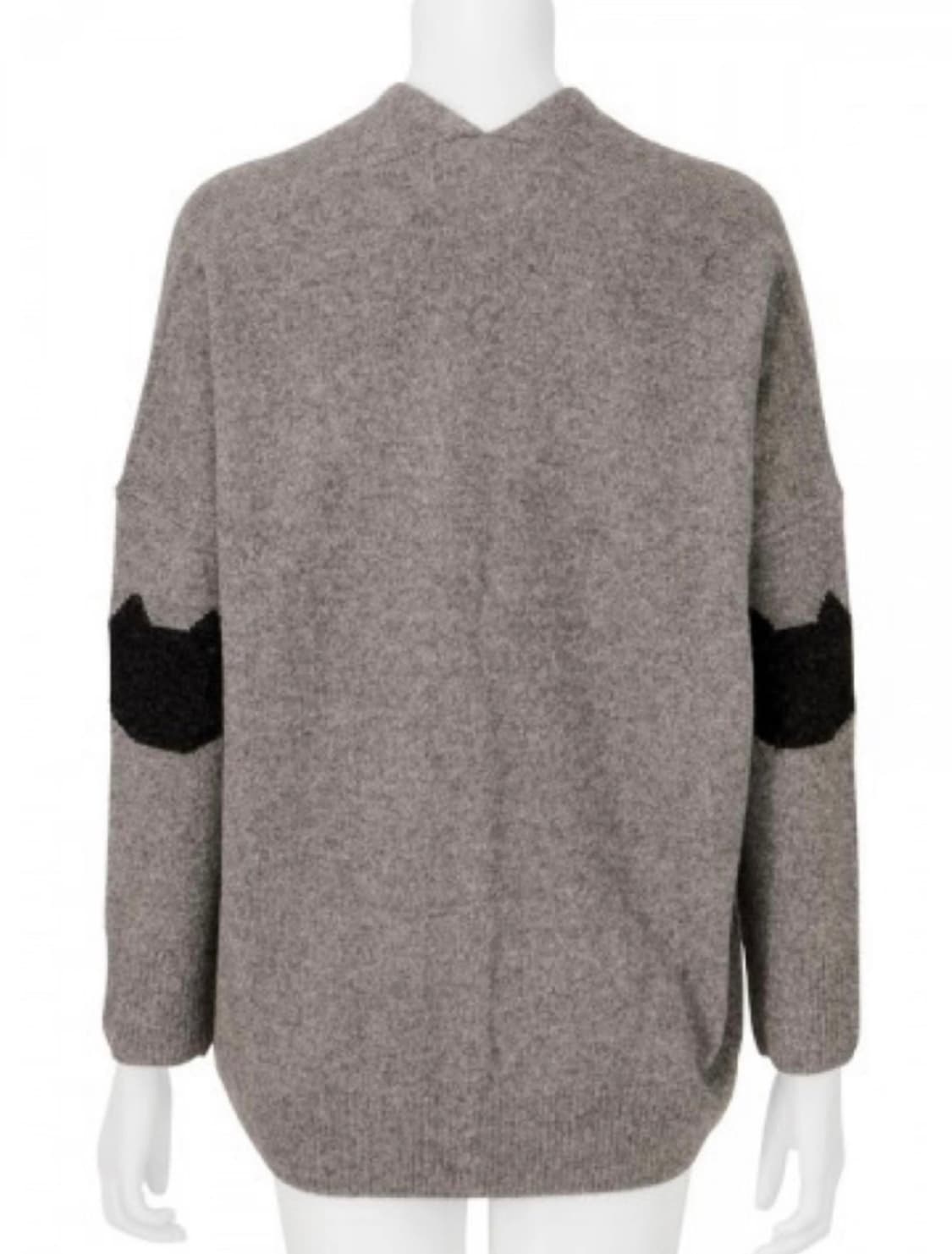 츠모리 치사토의 캣츠 라인 가디건 상품이미지3