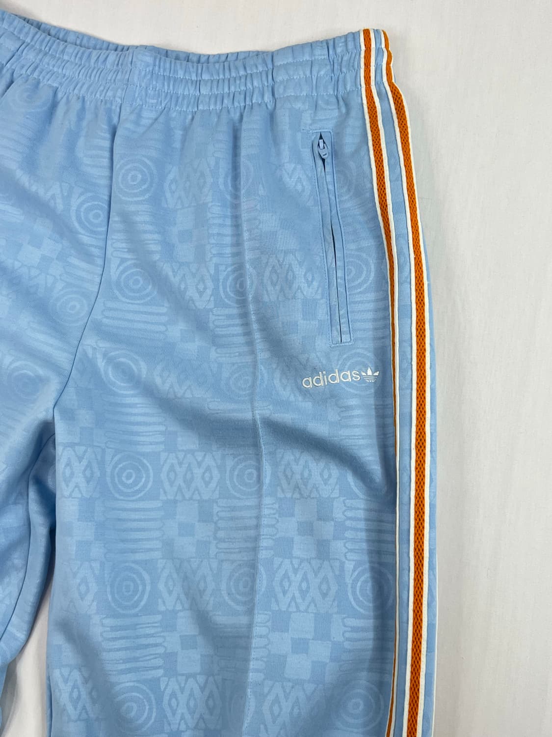 아디다스 레어 하늘색 트랙 팬츠 상품이미지4