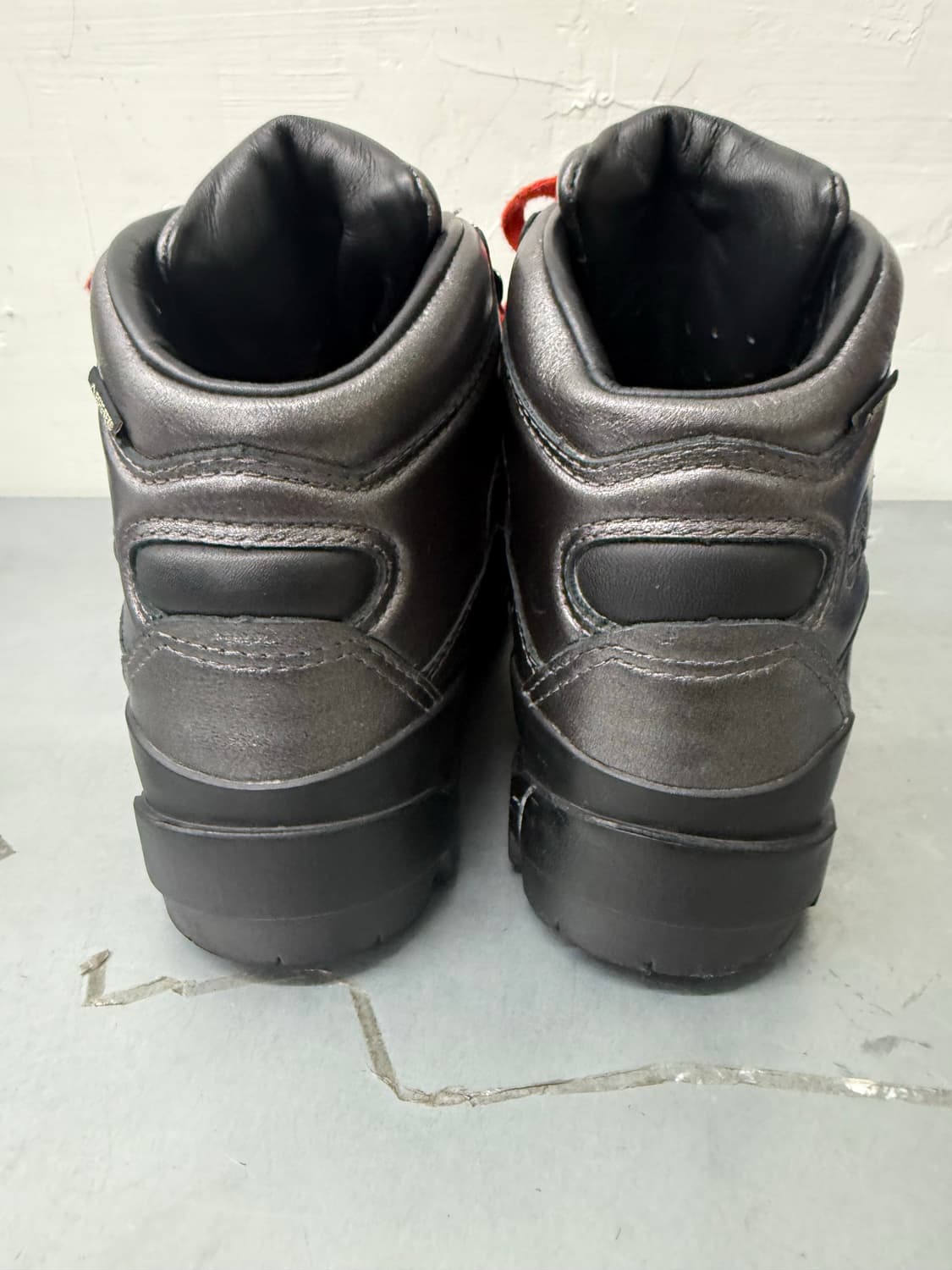 supreme x timberland world hiker boots 상품이미지4