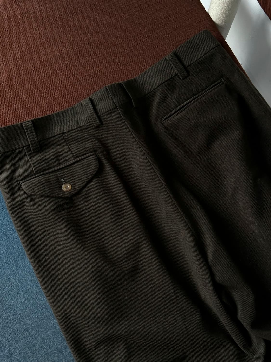 design 2 tuck wide tapered pants 상품이미지9