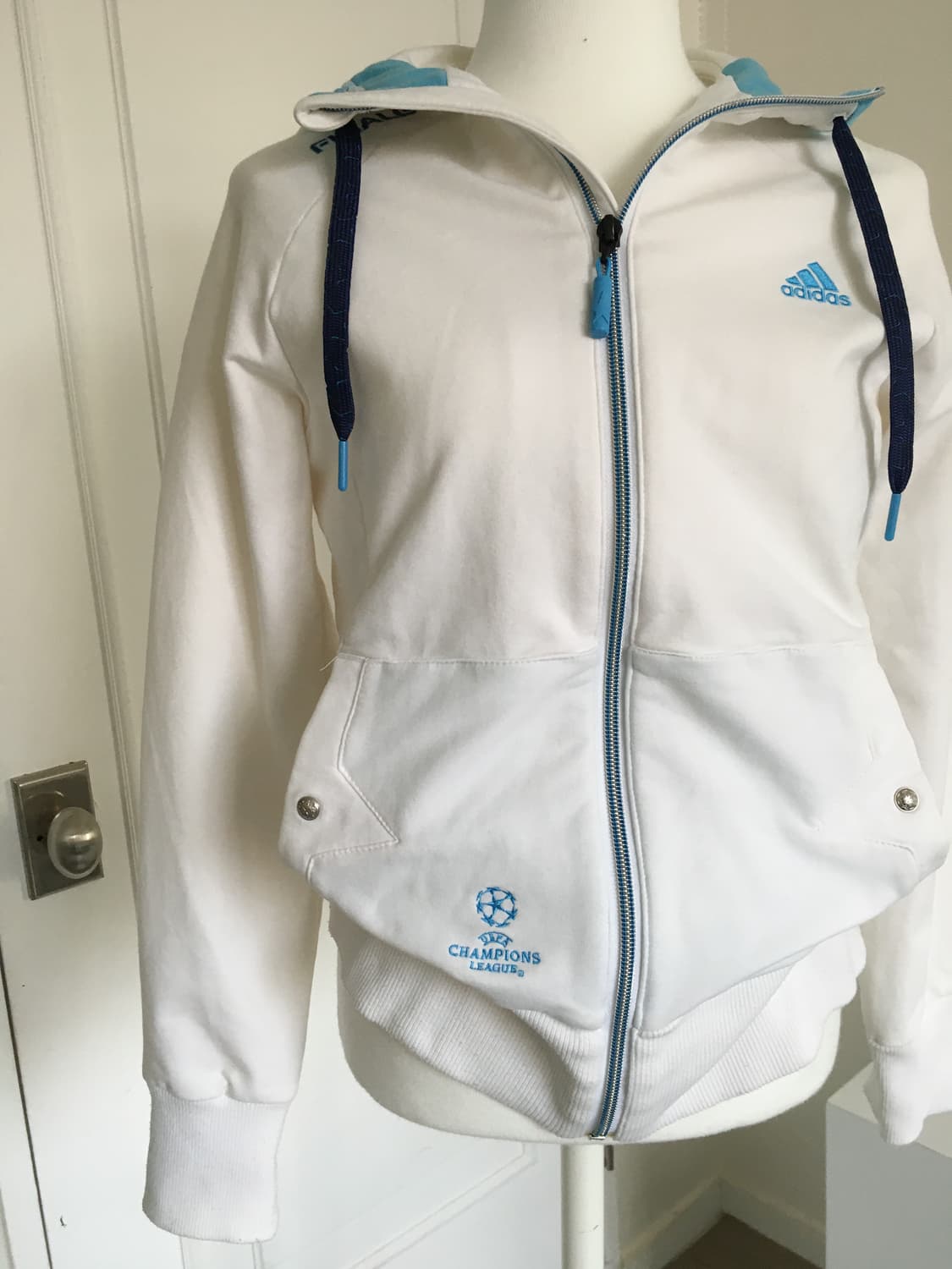 아디다스 챔피언스리그 화이트 후드집업 상품이미지2