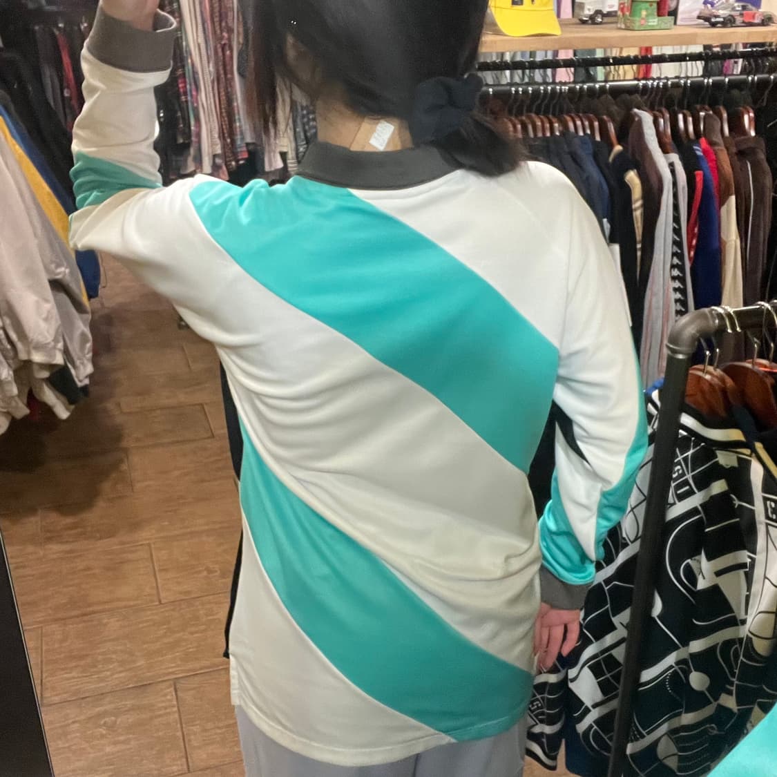 [HI] 아디다스 티셔츠 블랙 민트 상품이미지5