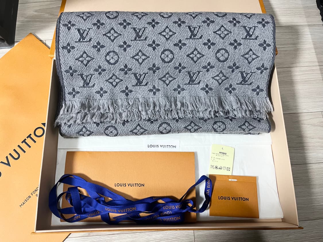 루이비통 모노그램 클래식 스카프 상품이미지1