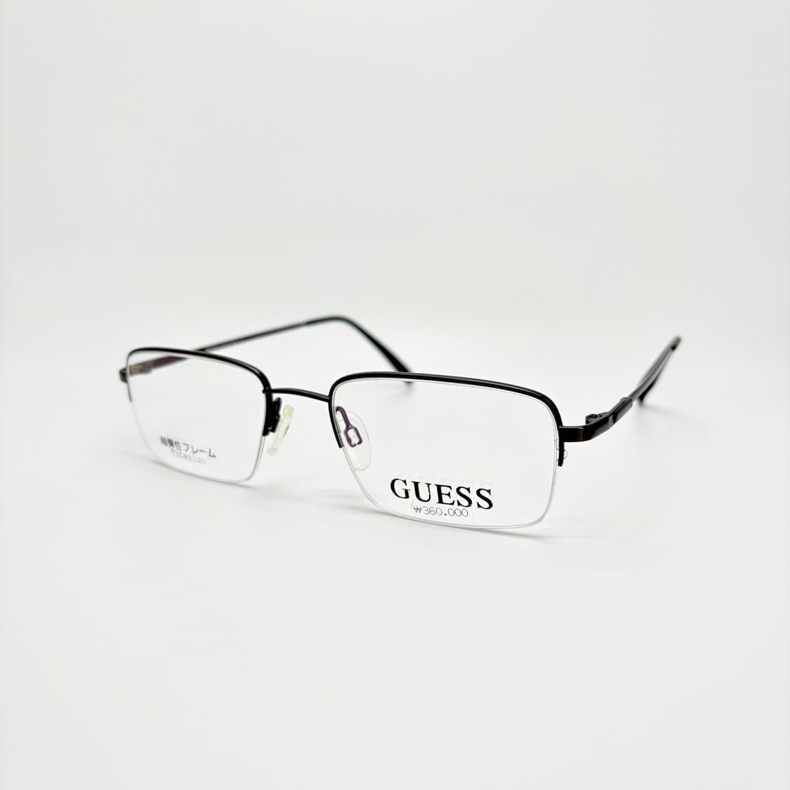 GUESS 게스 블랙 티타늄 반무테 상품이미지1