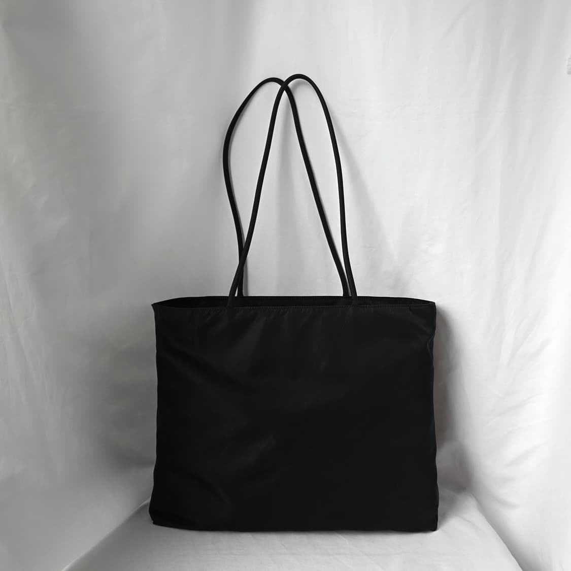 [정품 PRADA] 프라다 포코노 나일론 긴줄 숄더백 쇼퍼백 라지 상품이미지2