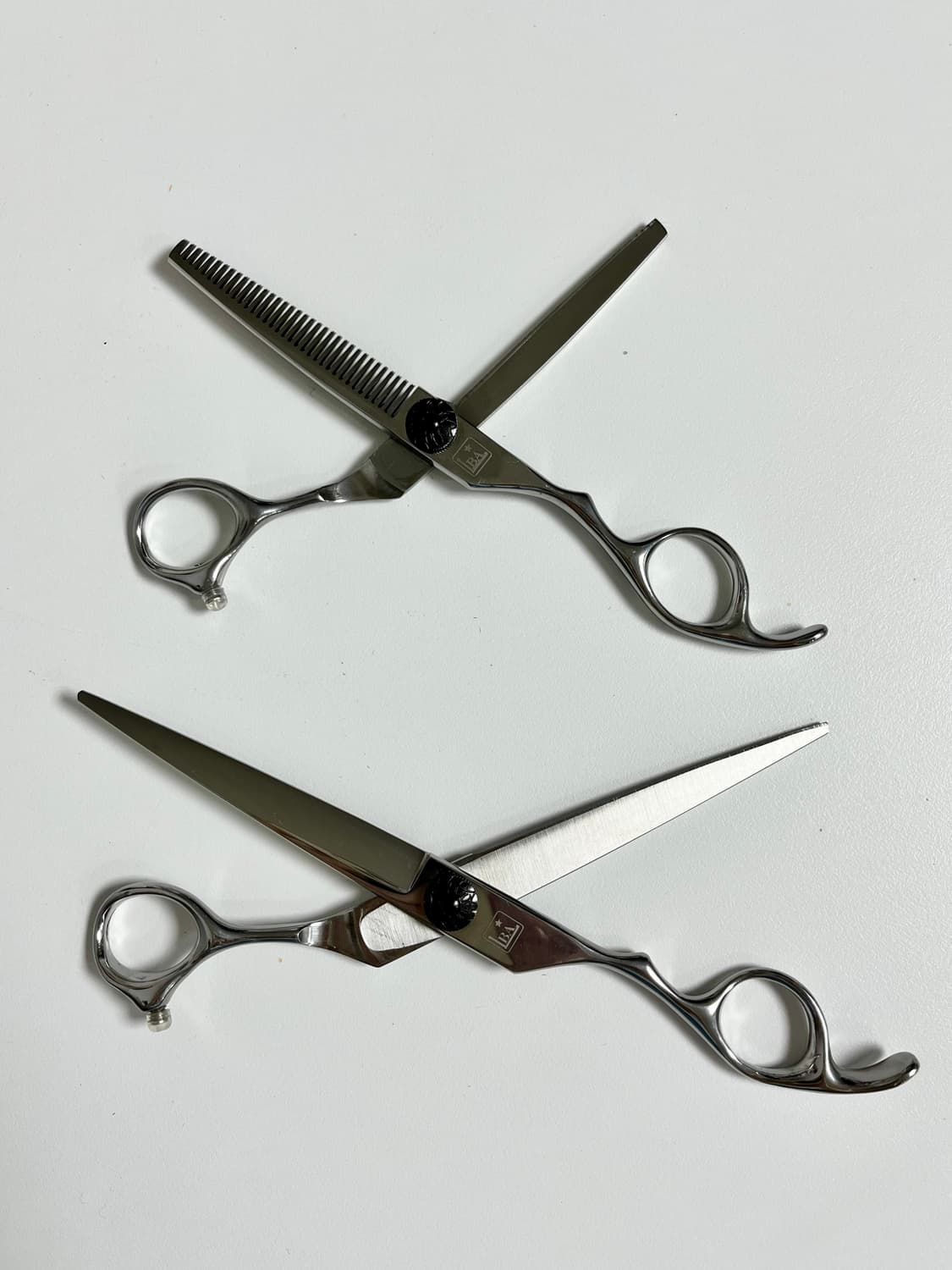 [S급] LBA 미용사 자격증 실기 세트 (가위 2종+빗 3종 파우치) 상품이미지3