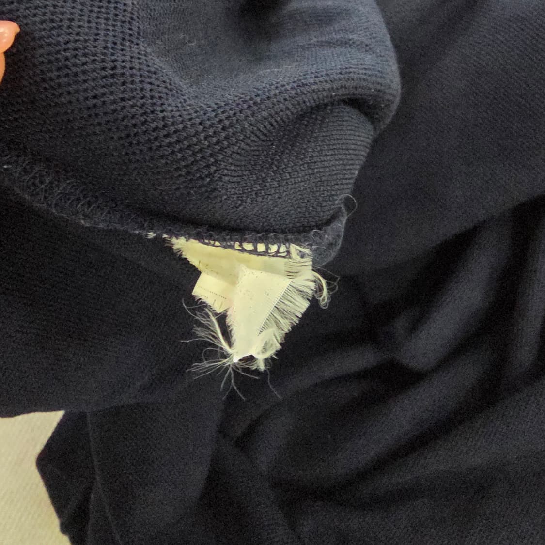 [100] 빈폴 로고자수 카라 긴팔티 1231J 상품이미지4