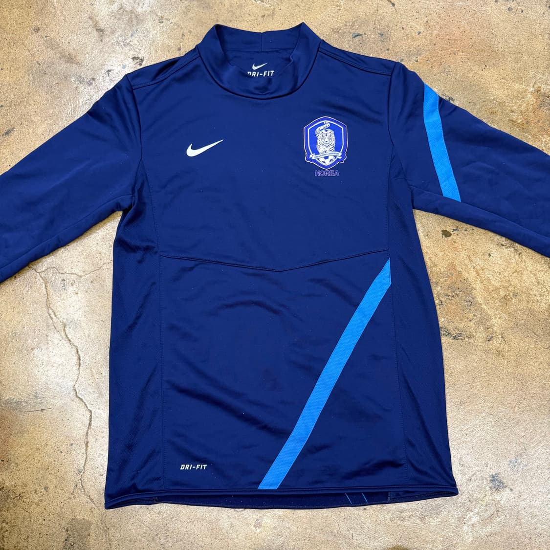 [정품/100,L] 나이키 축구 국대 드라이핏 쉘탑 b8 상품이미지3