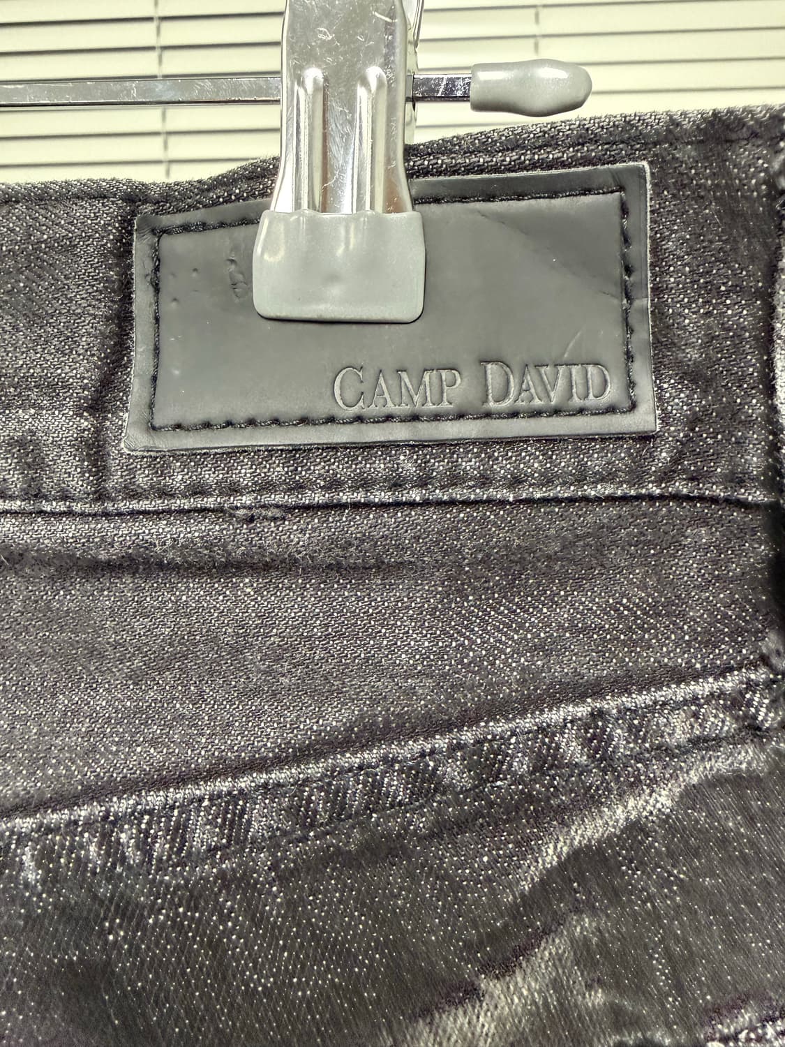 camp david 블랙 크랙 워시드 팬츠 상품이미지7