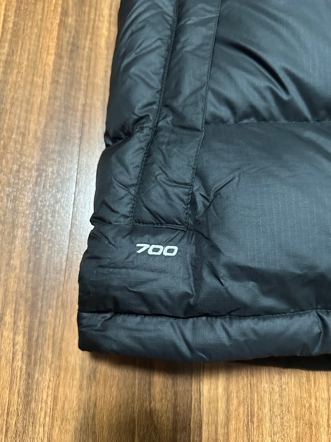 노스페이스 1996 레트로 눕시 베스트 블랙 상품이미지3