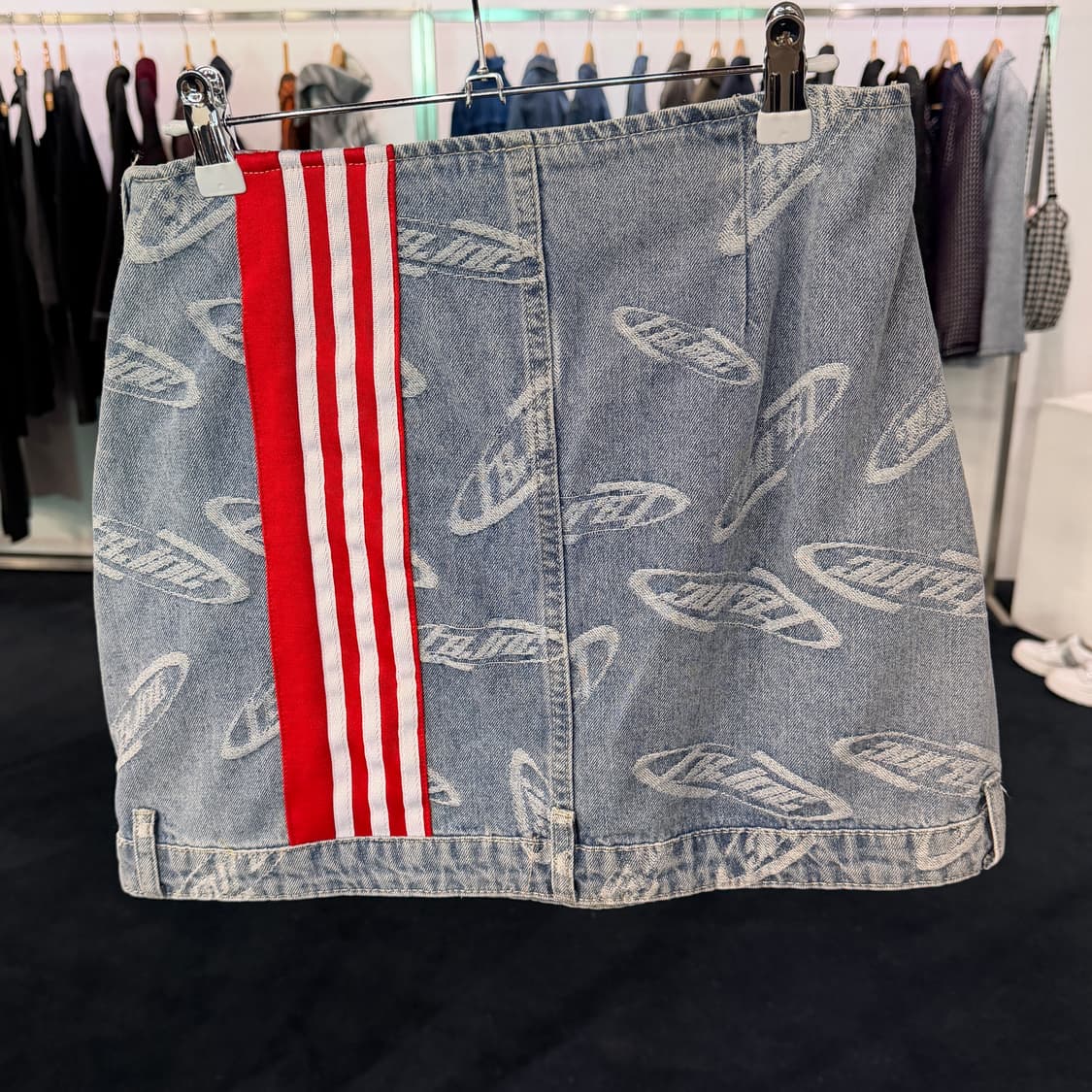 [28] 리메이크 커스텀 아디다스 데님 스커트 상품이미지2