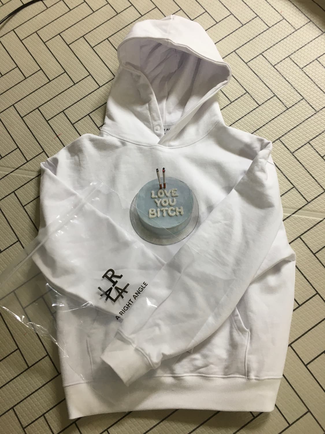 어라이트앵글 후드티 상품이미지1