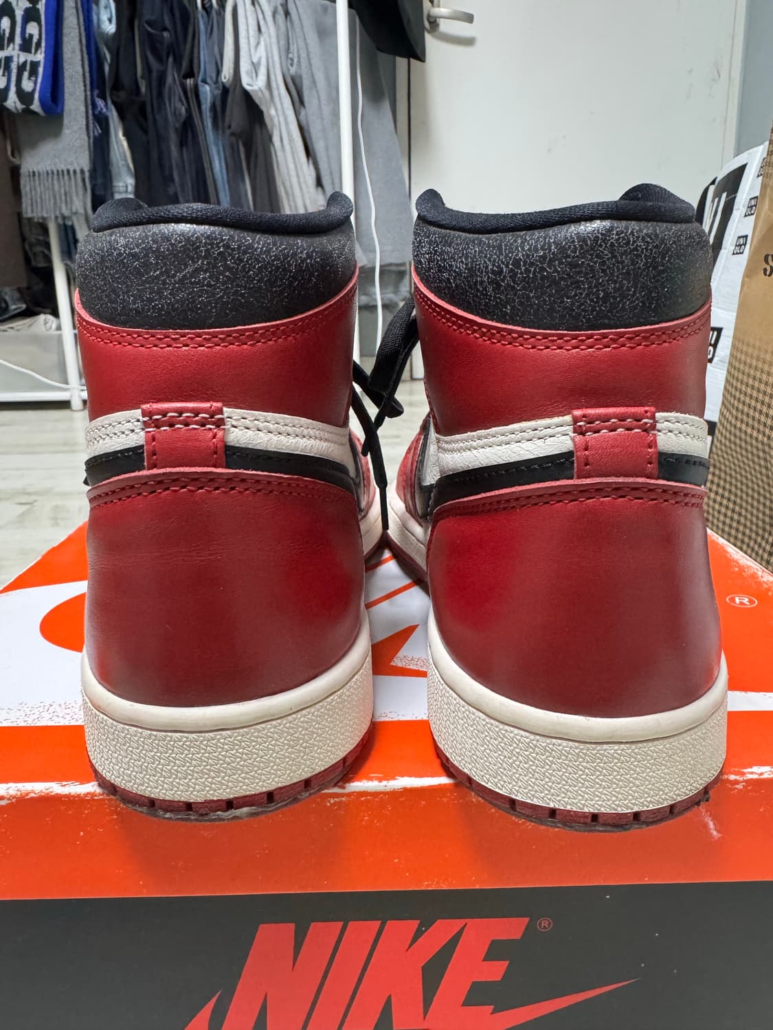 [270] 조던1 레트로 OG 시카고 2022 상품이미지5